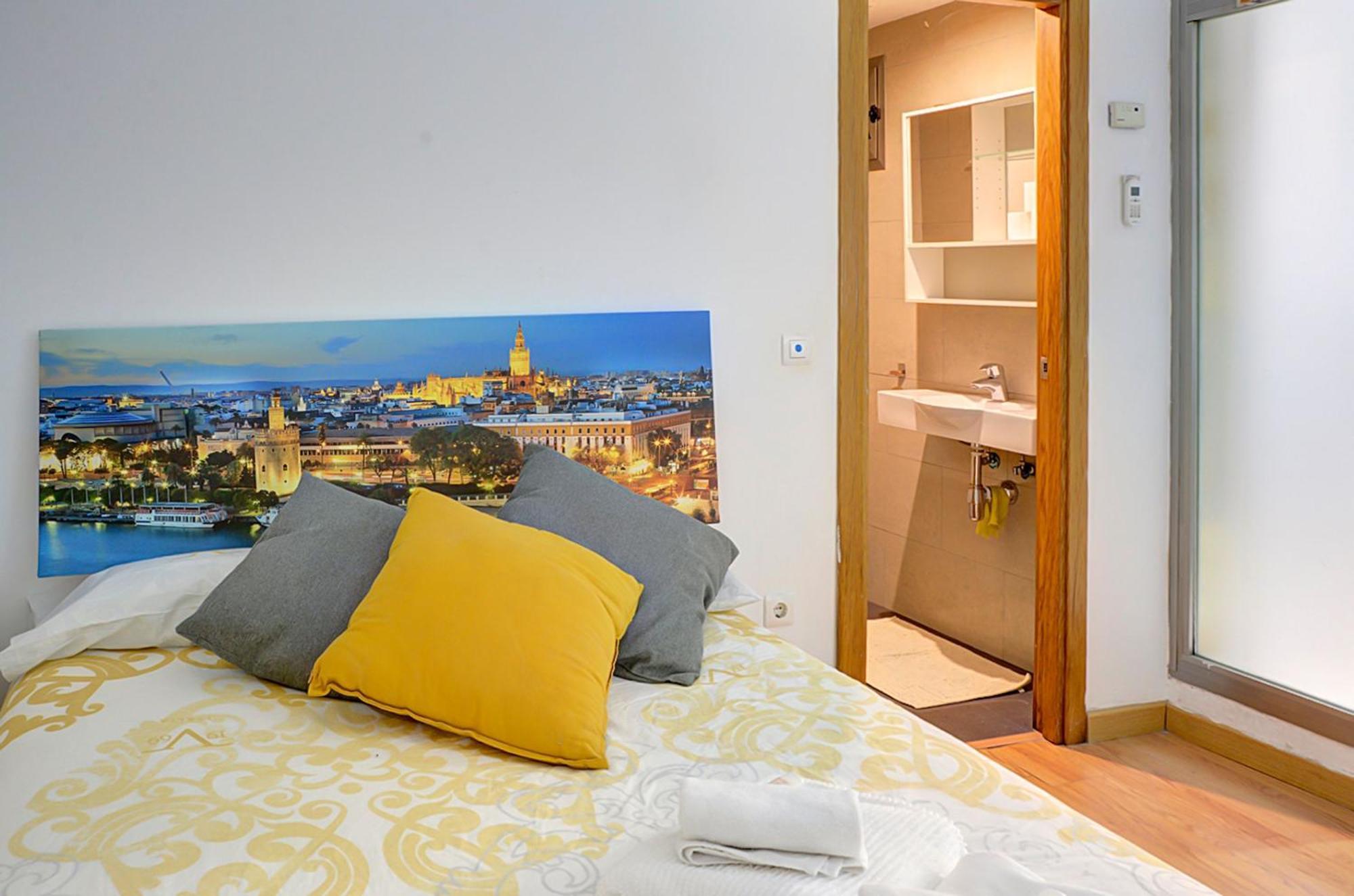 Central Apartment Vintage Севилья Экстерьер фото